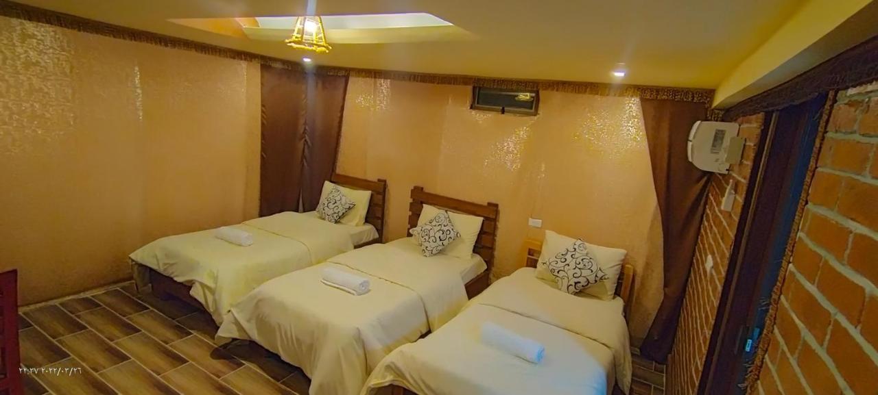 Petra Wassaif Camp Hotel Вади Муса Екстериор снимка