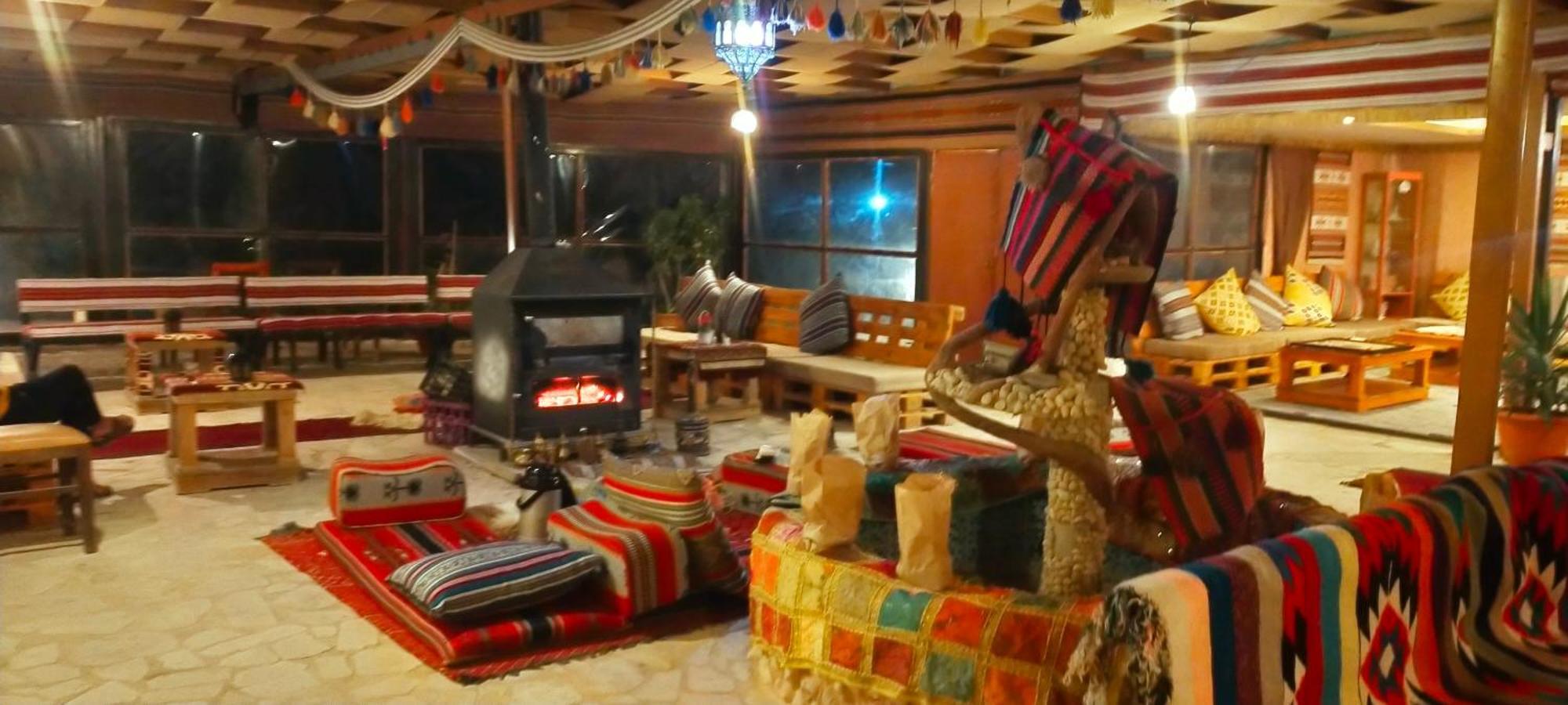 Petra Wassaif Camp Hotel Вади Муса Екстериор снимка