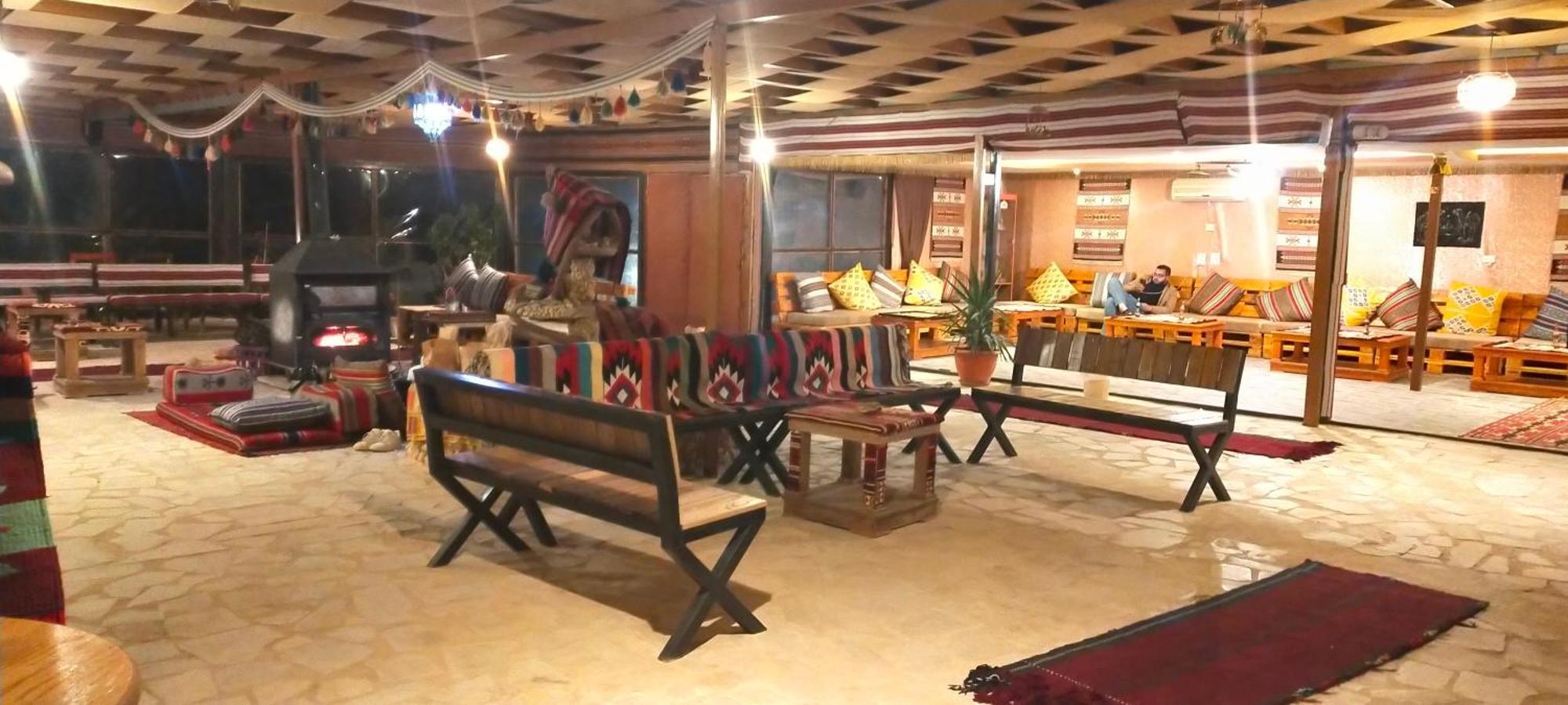 Petra Wassaif Camp Hotel Вади Муса Екстериор снимка
