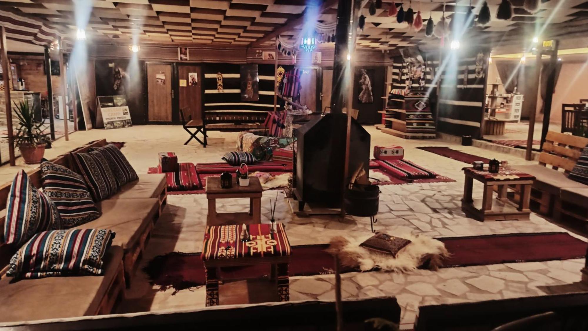 Petra Wassaif Camp Hotel Вади Муса Екстериор снимка