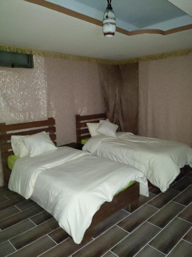 Petra Wassaif Camp Hotel Вади Муса Екстериор снимка